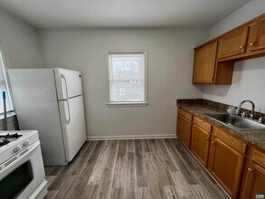 301 7th St SW, Unit A in Charlottesville, VA - Building Photo - Building Photo