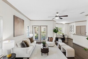 Capri Villas at the Lake in Conroe, TX - Building Photo