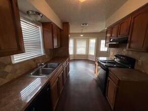 7134 Sun Valley Dr in Corpus Christi, TX - Building Photo - Building Photo