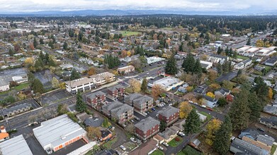 Tabor Pointe Apartments in Portland, OR - Building Photo - Building Photo