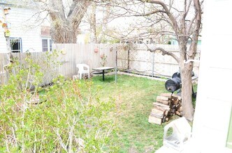 216 1st St in Rawlins, WY - Building Photo - Building Photo