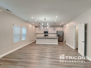 11969 Hambright Rd in Huntersville, NC - Building Photo - Building Photo