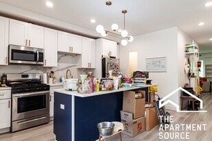 4939 N Saint Louis Ave, Unit 3 in Chicago, IL - Building Photo