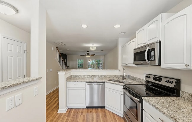 143 South St in Bluffton, SC - Foto de edificio - Building Photo