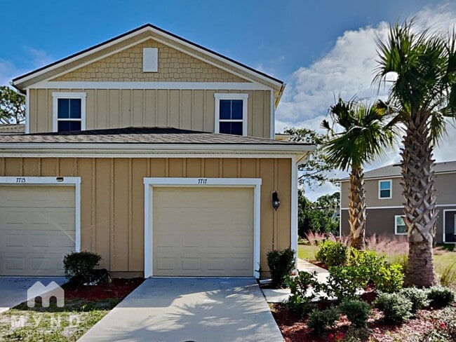 7717 Legacy Trl in Jacksonville, FL - Building Photo - Building Photo
