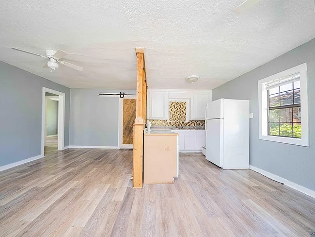 115 Yates St in Mount Vernon, TX - Building Photo - Building Photo