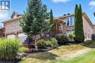 20 Pacific Ave in Barrie, ON - Building Photo