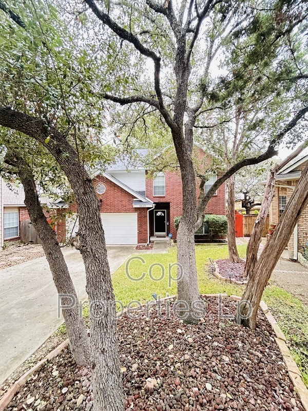 6622 Shady Bend Dr in San Antonio, TX - Building Photo - Building Photo