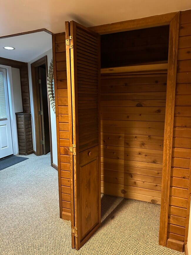 6 Sauquett Ln, Unit Seymour Oxford area in Seymour, CT - Building Photo - Building Photo