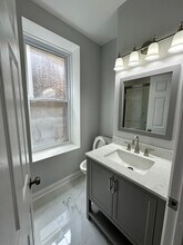 2002 W 21st Pl in Chicago, IL - Building Photo - Building Photo