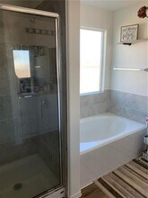 514 Colthorpe Ln in Hutto, TX - Building Photo - Building Photo