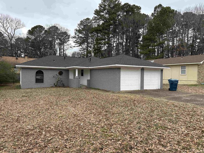 8024 Depriest Rd in Little Rock, AR - Building Photo - Building Photo