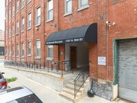 Becker Building photo'