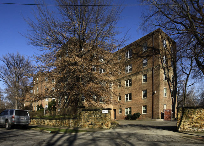 Overlook Park Apartments in Cleveland, OH - Building Photo - Building Photo