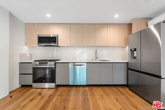 8261-8264 4th St in Los Angeles, CA - Building Photo - Building Photo