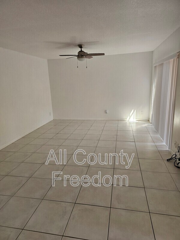 7572 Courtyard Run E in Boca Raton, FL - Building Photo - Building Photo