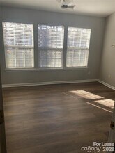 6639 Rothchild Dr in Charlotte, NC - Building Photo - Building Photo