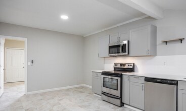 516 N Roosevelt Ave, Unit 2 - Casita in Casa Grande, AZ - Building Photo - Building Photo