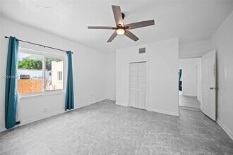 1199 NW 121st St in North Miami, FL - Building Photo - Building Photo