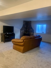 3916 Eagles Nest Dr in Evans, CO - Foto de edificio - Building Photo