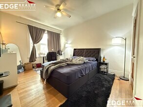 11 Euston St, Unit 2 in Brookline, MA - Building Photo - Building Photo