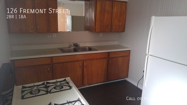 126 N Fremont Ave in Pittsburgh, PA - Building Photo - Building Photo