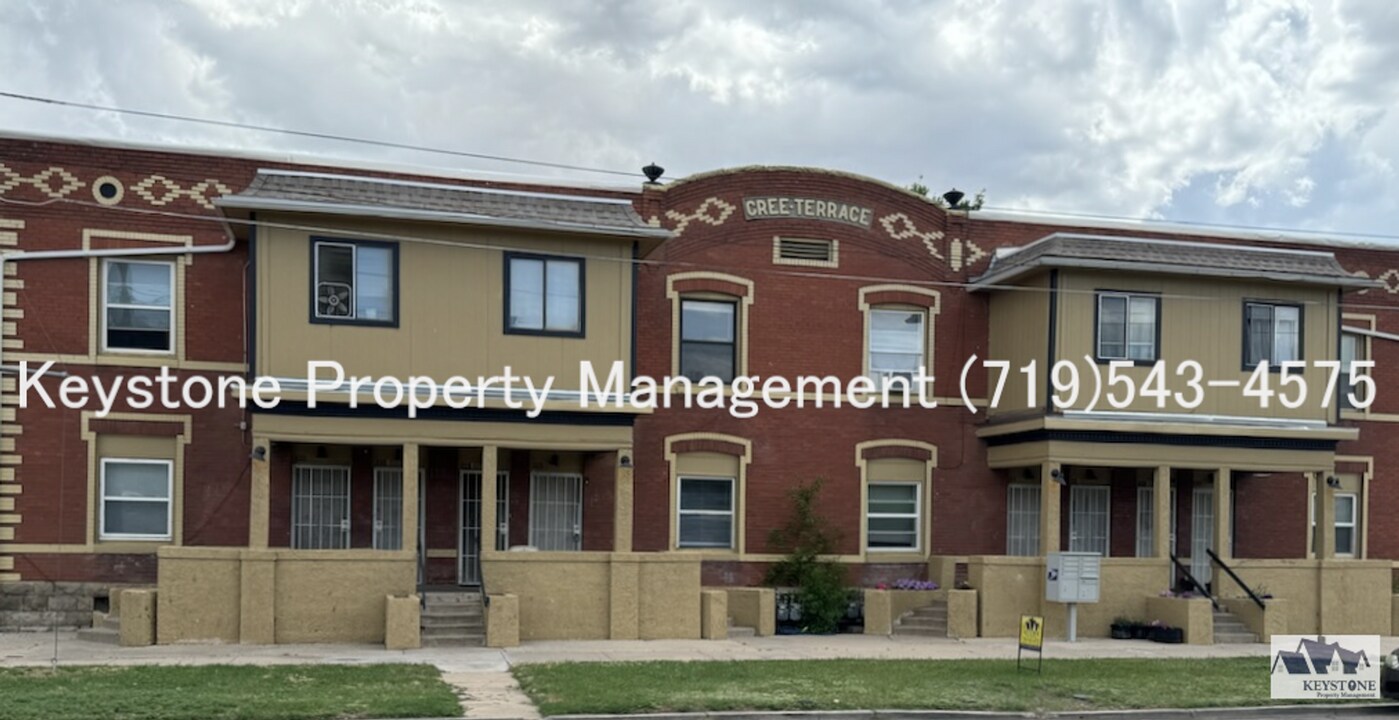 111 1/2 E Evans Ave in Pueblo, CO - Building Photo