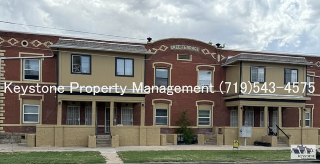 property at 111 1/2 E Evans Ave