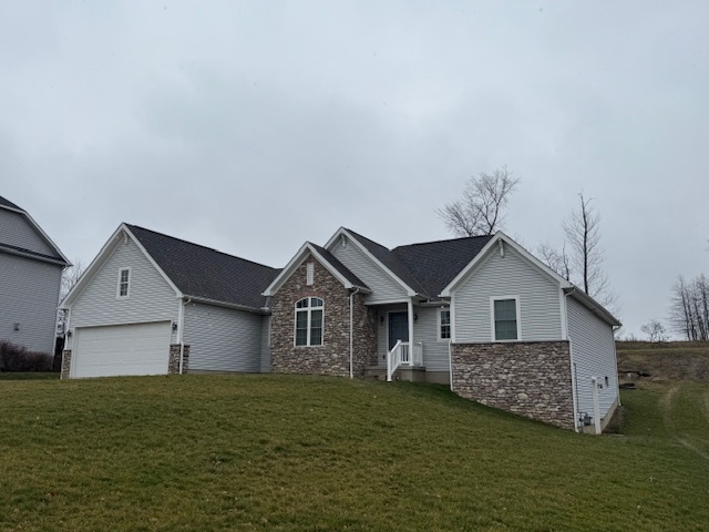 5417 Brook Run Dr in Medina, OH - Building Photo - Building Photo