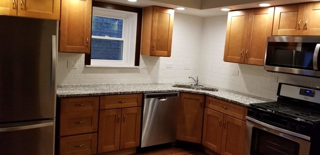 1819 Wesley Ave in Berwyn, IL - Foto de edificio - Building Photo