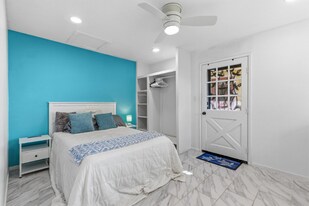 82-5909-5909 Coffee Royal Pl in Captain Cook, HI - Building Photo