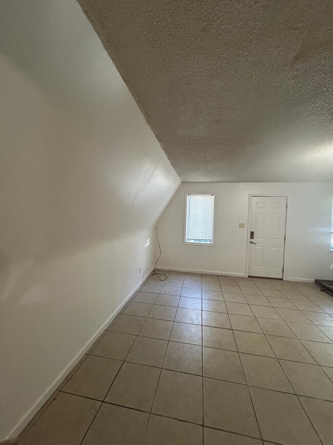 107 Herron Dr in Tupelo, MS - Building Photo - Building Photo