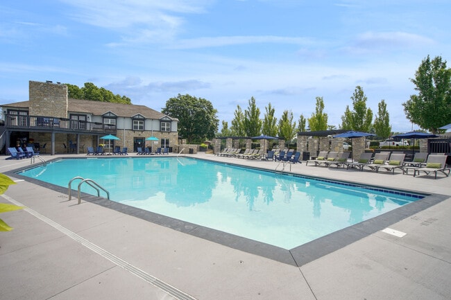 The Commons At Olentangy in Columbus, OH - Building Photo - Building Photo