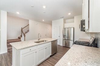 3209 Lilac Grove Dr in Charlotte, NC - Building Photo - Building Photo