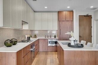 556 Columbus Ave, Unit 3 in Boston, MA - Building Photo - Building Photo