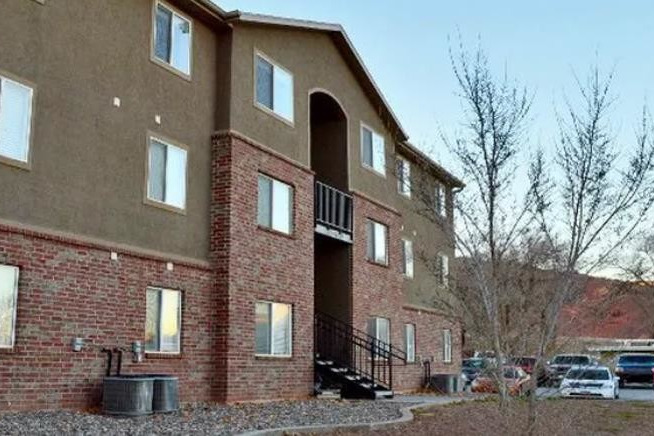 Willow Creek Apartments - Immediately 3bd/2ba in Richfield, UT - Building Photo