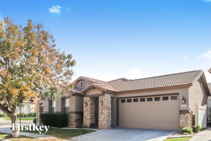 5353 E Harmony Ave in Mesa, AZ - Building Photo