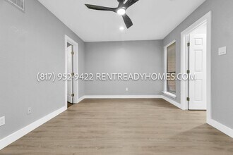 9801 Walnut St in Dallas, TX - Building Photo - Building Photo