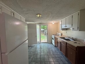 1307 Glenn St in Wilmington, NC - Building Photo - Building Photo