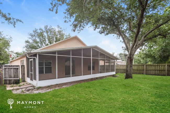 1405 Orange Moss Ct in Plant City, FL - Building Photo - Building Photo