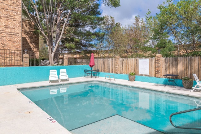 Big Spring Village in Big Spring, TX - Building Photo - Building Photo