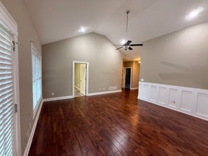 133 Garden Dr in Bardstown, KY - Foto de edificio - Building Photo