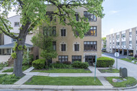 1136 Ontario St in Oak Park, IL - Foto de edificio - Building Photo