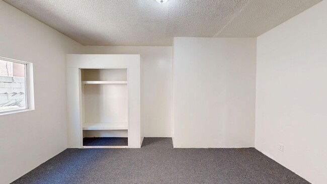 116 N Lake St