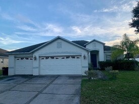2454 Hamlet Cir in Lakeland, FL - Building Photo