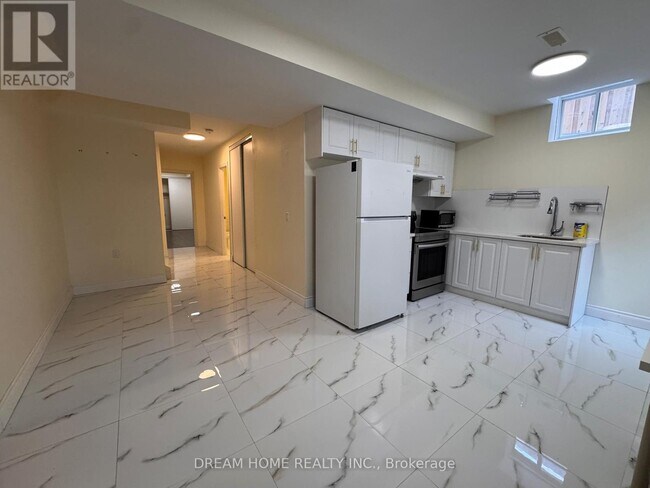 447 Grindstone Trl in Oakville, ON - Building Photo - Building Photo