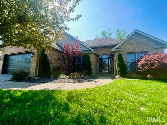8933 Shadow Ridge Dr in Newburgh, IN - Building Photo