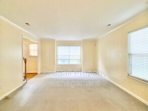 941 Willbrook Rd in Newport News, VA - Building Photo - Building Photo
