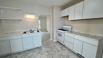 15 Quigley Blvd SW in Grand Rapids, MI - Building Photo - Building Photo