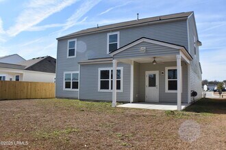 15 Chauga St in Beaufort, SC - Building Photo - Building Photo